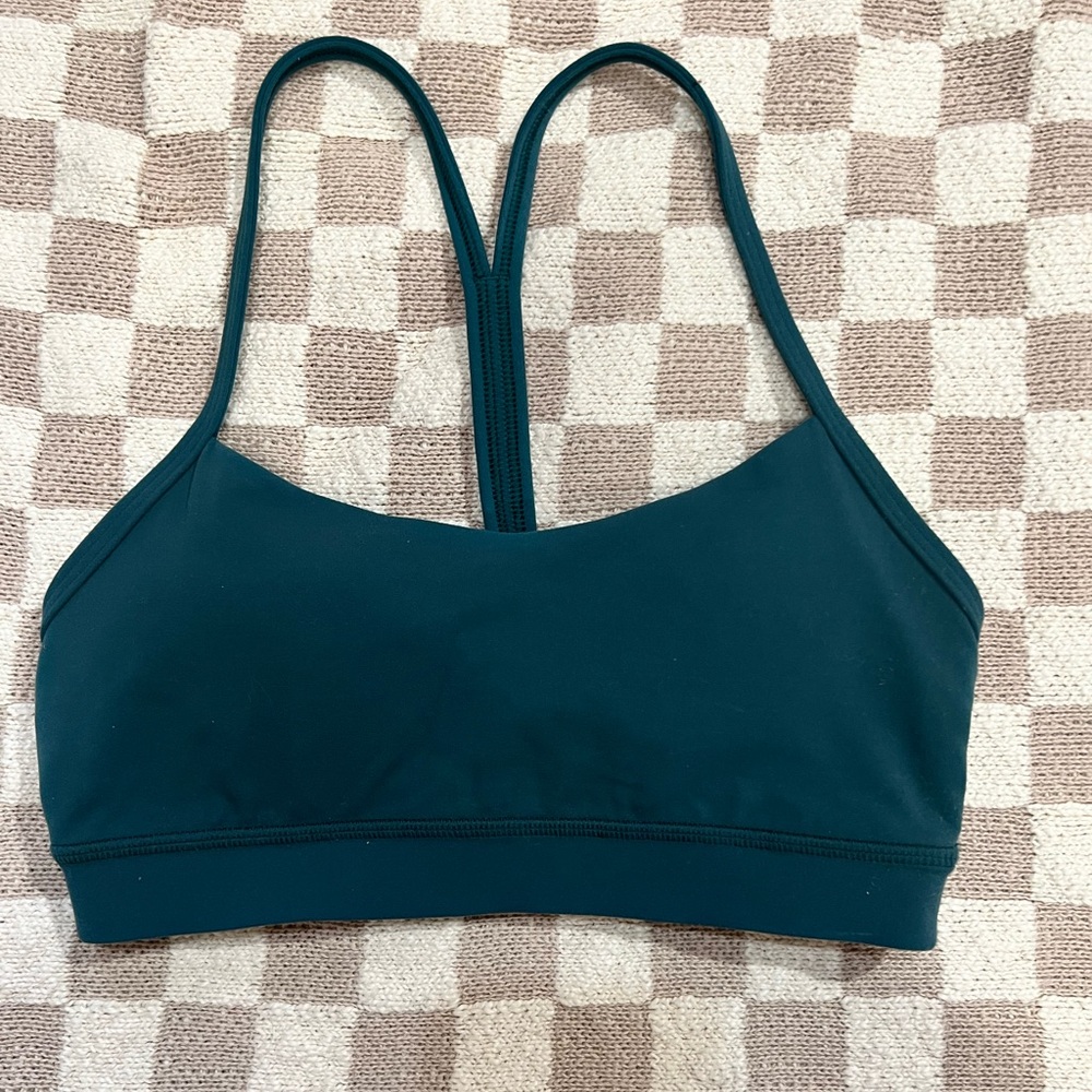 Lululemon: Flow Y Bra.